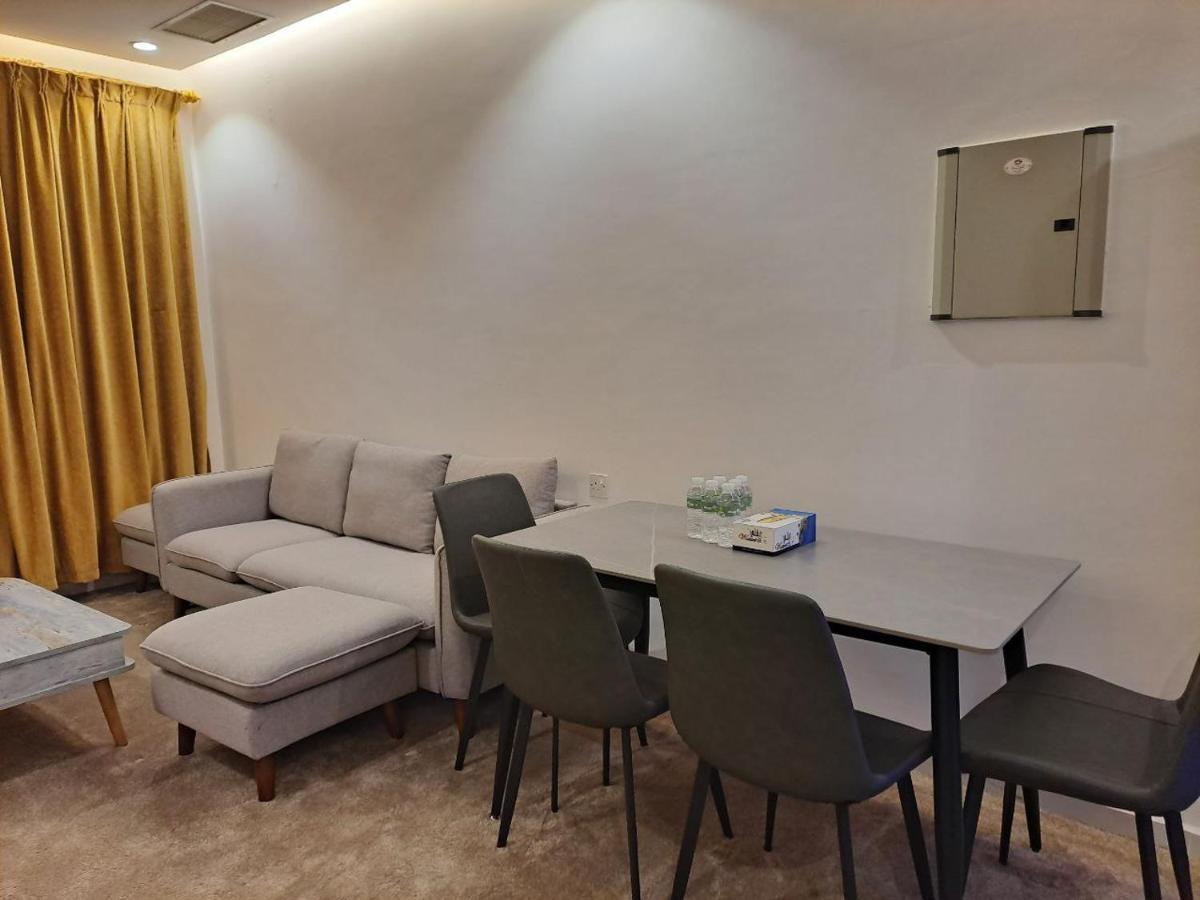 Golden Dahlia Fintas Apart otel Kuveyt Dış mekan fotoğraf