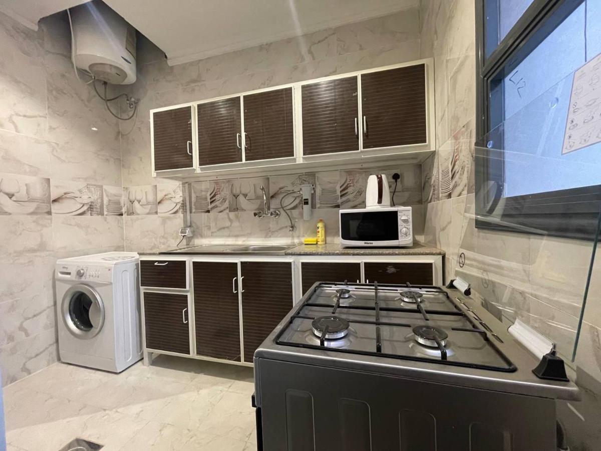 Golden Dahlia Fintas Apart otel Kuveyt Dış mekan fotoğraf