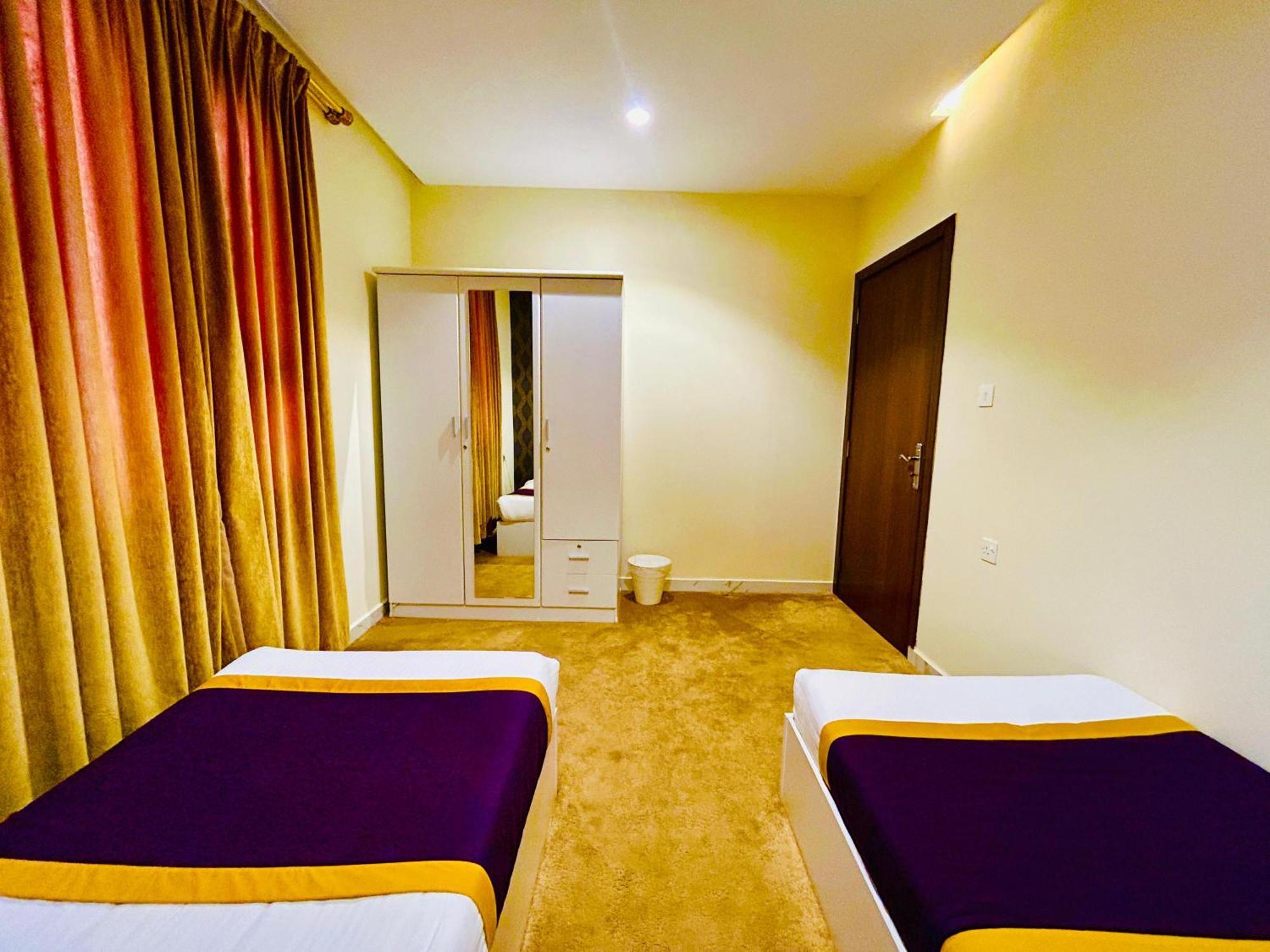 Golden Dahlia Fintas Apart otel Kuveyt Dış mekan fotoğraf